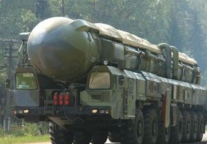Россия произвела испытательный пуск Тополя. Ракета успешно поразила цель (обновлено)