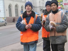 В Москве гастарбайтерам будут выдавать Карты иностранного гостя