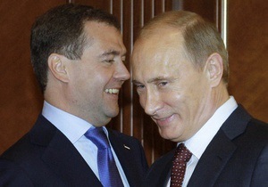 Четверть россиян не хотят видеть кандидатом на выборах президента ни Путина, ни Медведева