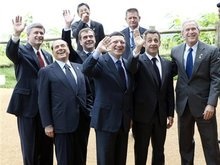 Лидеры G8 обещают увеличить добычу нефти