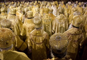 Патриарх Кирилл провел литургию в Шанхае