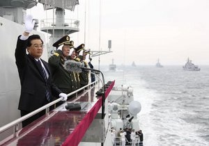 Ху Цзиньтао призвал США отказаться от риторики холодной войны