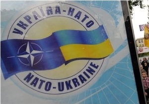 Выборы-2010: НАТО не будет менять политику в отношении Украины