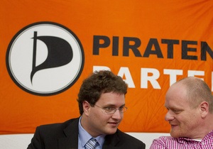 В Германии растущая популярность Пиратской партии может привести к коалиции партии Меркель с оппозицией