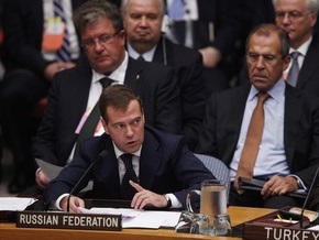 Медведев: Россия готова уменьшить  арсенал стратегических наступательных вооружений более чем в три раза