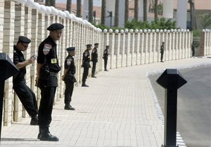 Египетские полицейские пообещали на протяжении трех дней не штрафовать водителей