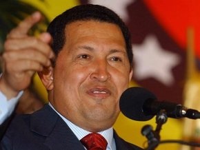 Чавес хочет поднять цену на нефть до 100 долларов