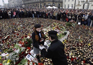 Семьям погибших в авиакатастрофе под Смоленском выплатят по $14 тысяч