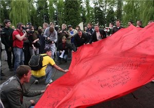 Российский эксперт: За событиями во Львове 9 мая не было  руки Москвы 