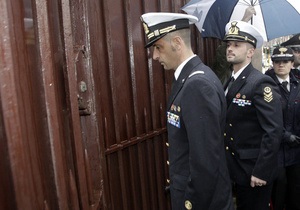 Глава МИД Италии ушел в отставку, заявив о недопустимости выдачи моряков Индии