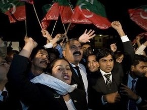 Оппозиция победила: верховного судью Пакистана восстановят в должности
