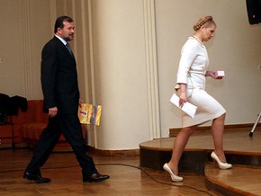 Балога: Тимошенко переключает внимание с провальных переговоров по газу на главу Нацбанка