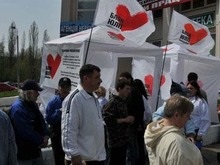БЮТ установил на Майдане 50 агитационных палаток