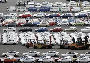 Налоговое похмелье: Продажи новых авто в Украине упали почти на четверть