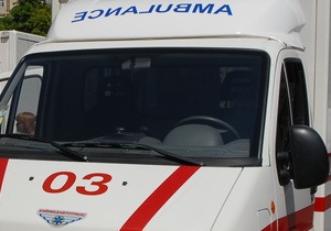 В Макеевке женщина родила в машине скорой помощи, застрявшей в сугробе