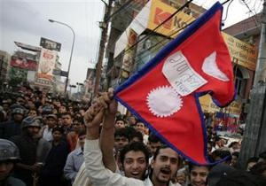 Непал с воскресенья может остаться без парламента и конституции