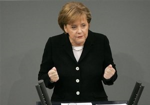 Меркель признала, что попытки построить мультикультурное общество в Германии провалились
