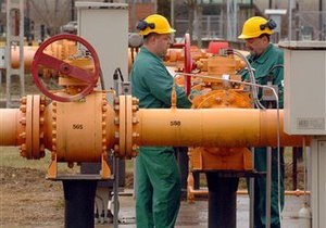 Нафтогаз перечислил Газпрому почти полмиллиарда долларов за поставленный в августе газ