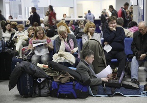 Аэропорт Борисполь возобновил работу с определенными ограничениями
