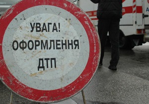 Под Киевом автомобиль столкнулся с автобусом: есть жертвы