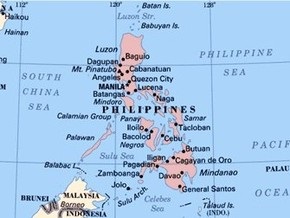 На Филиппинах произошел взрыв рядом с собором: пять человек погибли