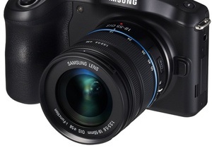 Samsung представила первый в мире фотоаппарат с модулем LTE