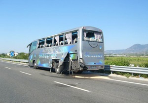 В Италии автобус упал с обрыва. Есть жертвы