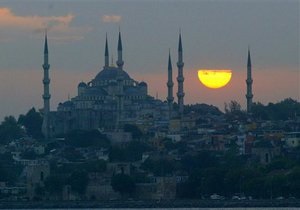 Россия и Турция отменяют краткосрочные визы