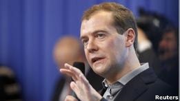 Медведев объяснил, почему не идет в президенты