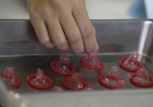 В Украине презервативы могут подорожать на 20% и исчезнуть из продажи на два месяца
