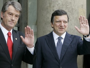 Баррозу призвал Ющенко поддержать усилия Тимошенко