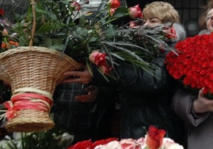 Руководство Качановской колонии отказалось передать цветы Тимошенко