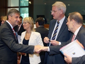 В Брюсселе решили продлить на год мониторинговую миссию ЕС в Грузии