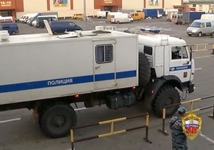 На московском рынке Садовод полиция задержала более тысячи человек