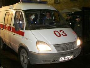 В Ростове-на-Дону скорая сбила подростков, уезжавших на скутере с места кражи