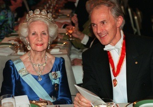 Шведская принцесса Лилиан скончалась в возрасте 97 лет