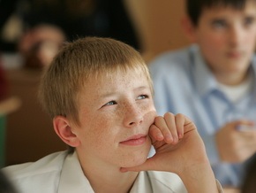 Прокуратура просит Черновецкого решить проблему питания в школах