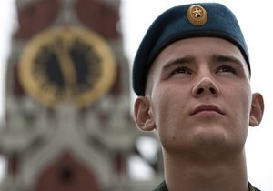 Партия Жириновского предложила освобождать от службы в армии за $33 тысячи