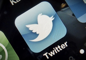 Twitter добавляет кнопку для жалоб на твиты