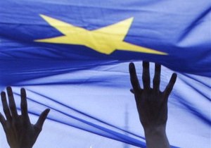 Сербия ввела безвизовый режим для граждан ЕС