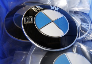 BMW відкликає автомобілі
