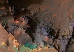 Космос - Марс - Марсіанські кратери виявилися надвулканом