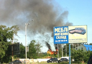 новини Києва - пожежа під Києвом - готель Верховина - Петропавлівська Борщагівка - Пожежа під Києвом локалізована