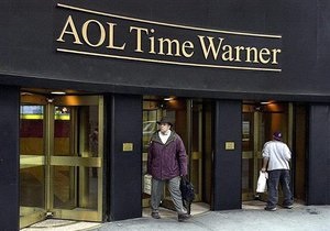 AOL сократит более тысячи сотрудников