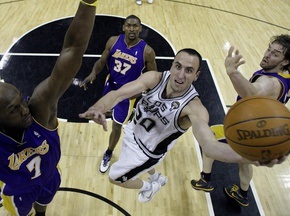 Уейд і Жинобілі - гравці тижня в NBA