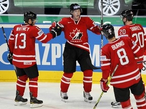 ЧС з хокею: Збірна Канади розгромила латвійців