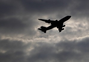 Літак Санкт-Петербург – Тель-Авів здійснив екстрену посадку у Сімферополі