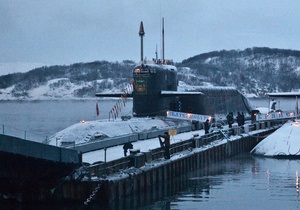 Медведєв зажадав покарати винних у НП на атомному підводному човні