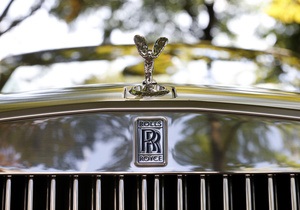 Rolls-Royce збирається випустити позашляховик слідом за Bentley