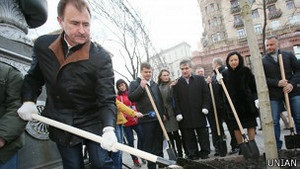 У Києві набирає обертів  каштановий скандал 